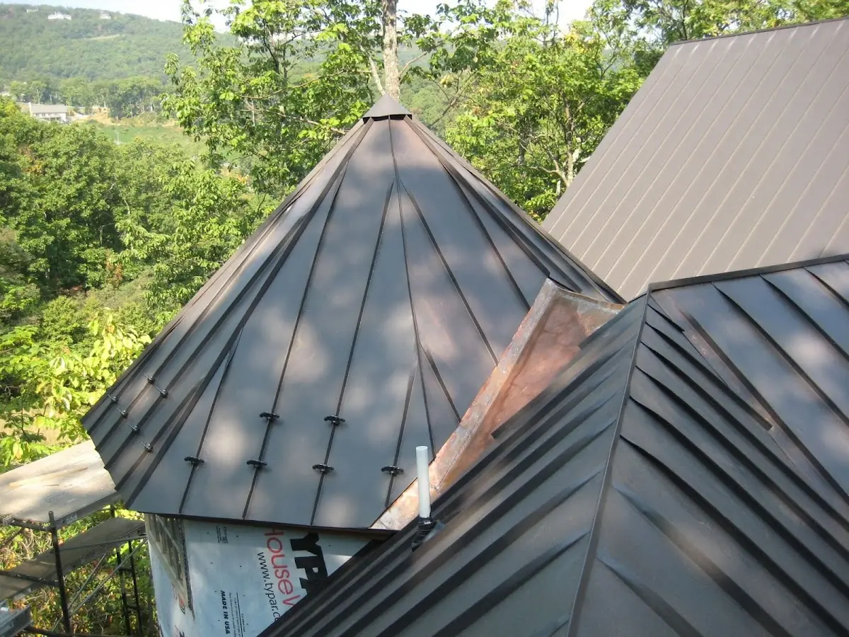 Professional Roof Tarp Installation by Craftsman Roofing in Watkins Mill